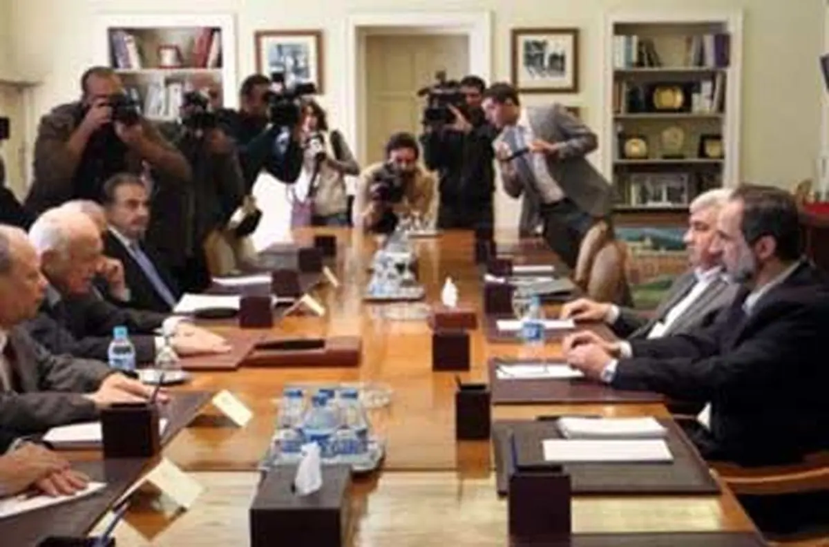 ائتلاف مخالفان سوری و تشدید رقابت سعودیها و قطریها