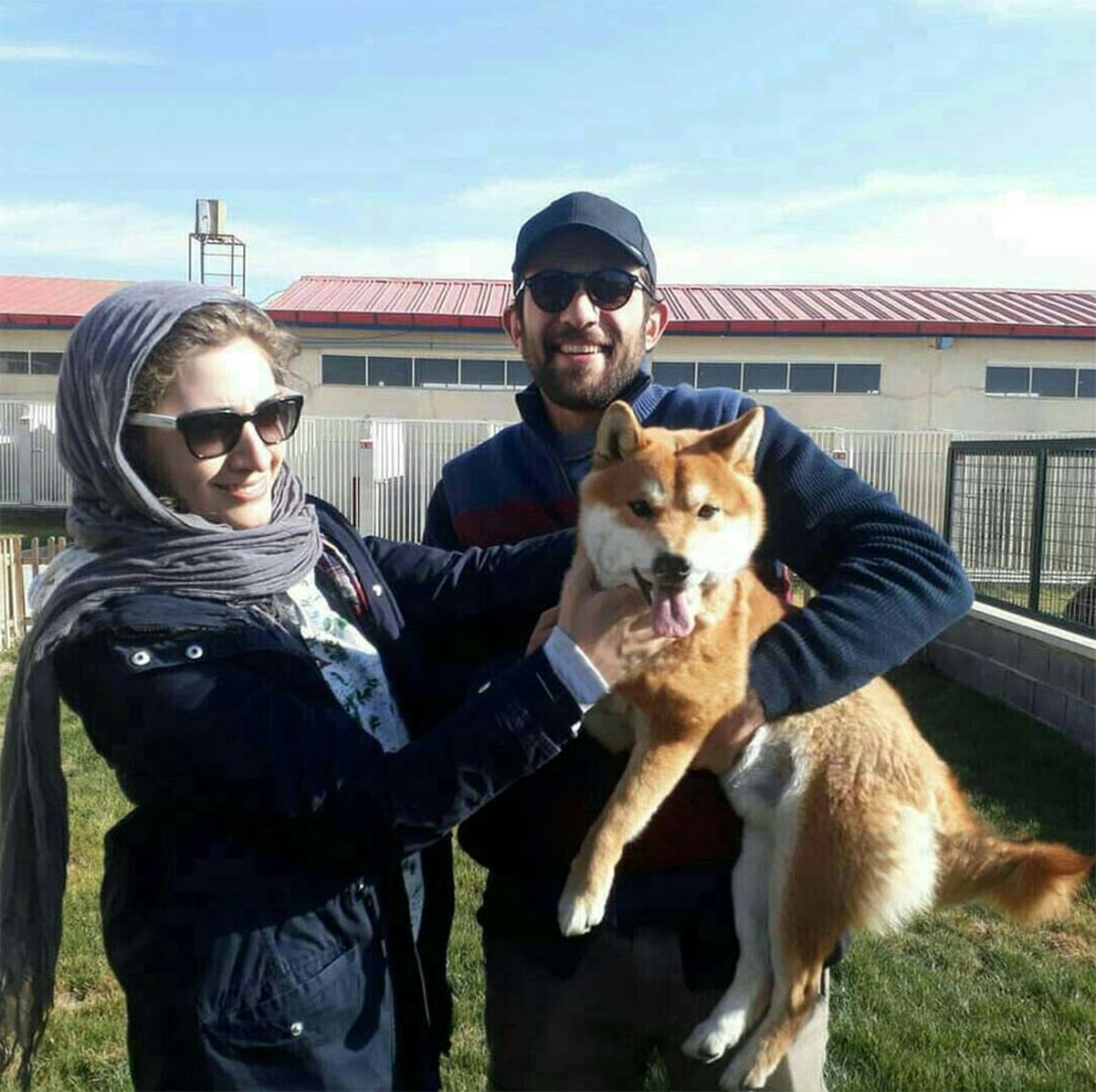  زوج هنری محبوب سینمای ایران همراه با یک سگ!/عکس