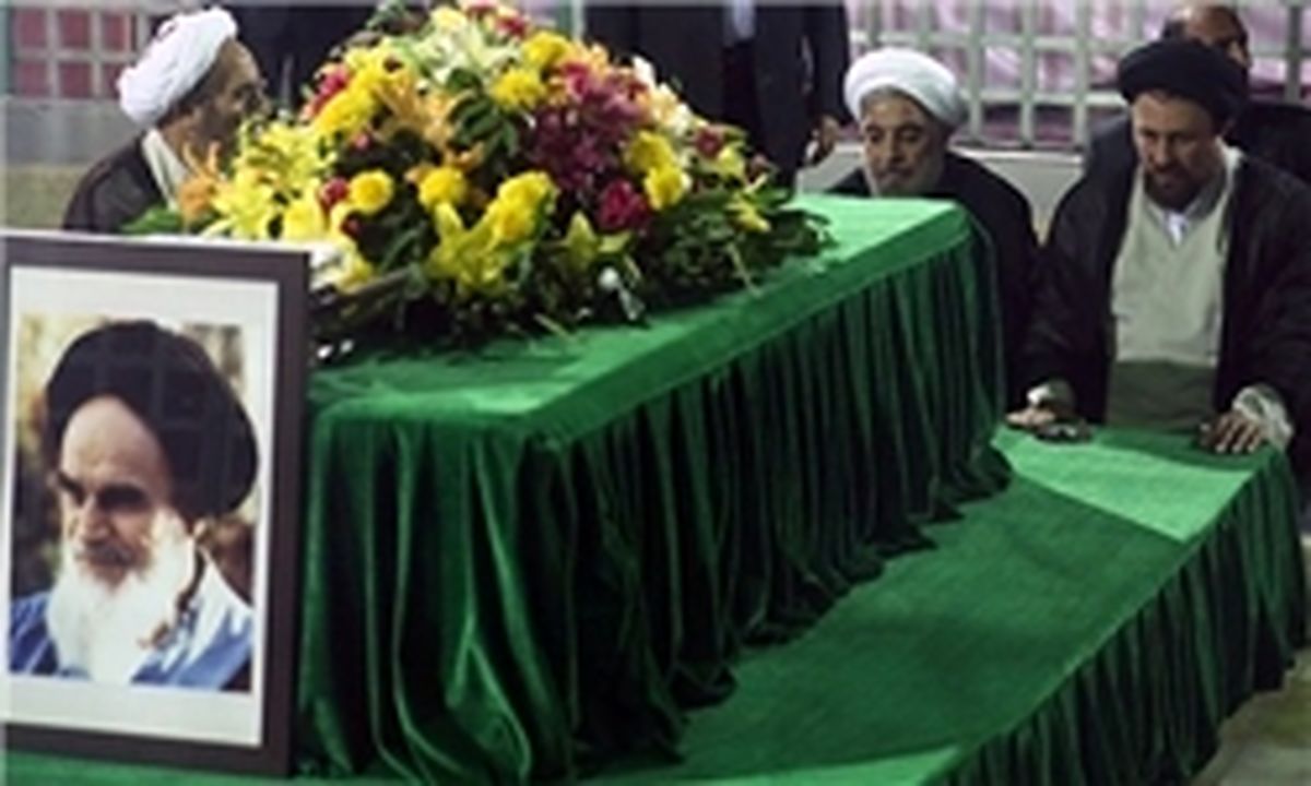 روحانی و اعضای دولت باآرمان‌های امام (ره) تجدیدمیثاق کردند