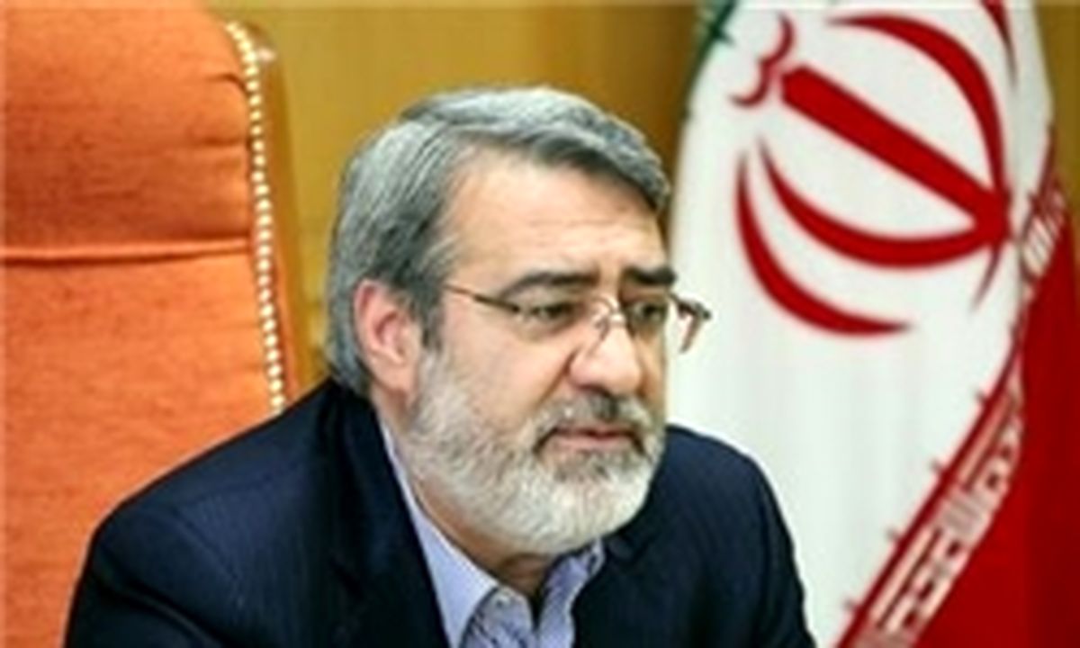 حضور وزیر کشور در جلسه های کمیسیون شوراها 