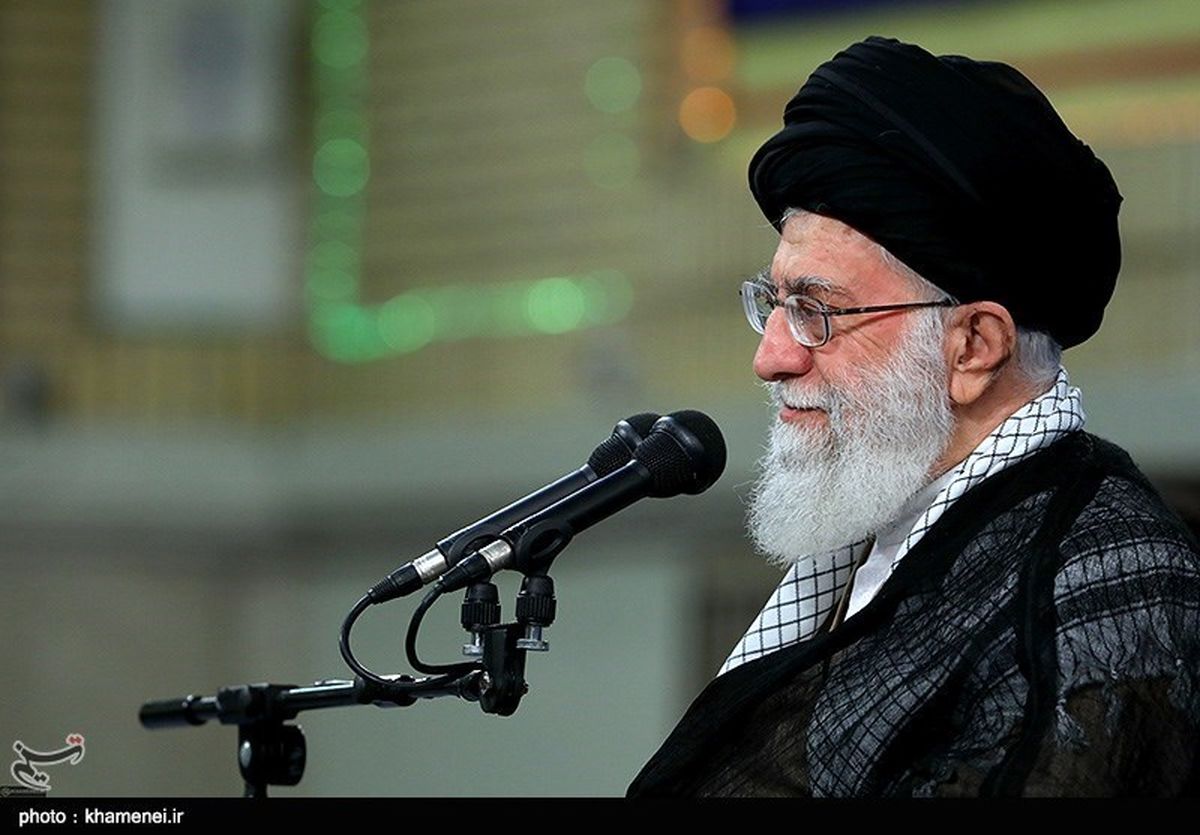 دیدار نخبگان علمی کشور با امام خامنه‌ای 