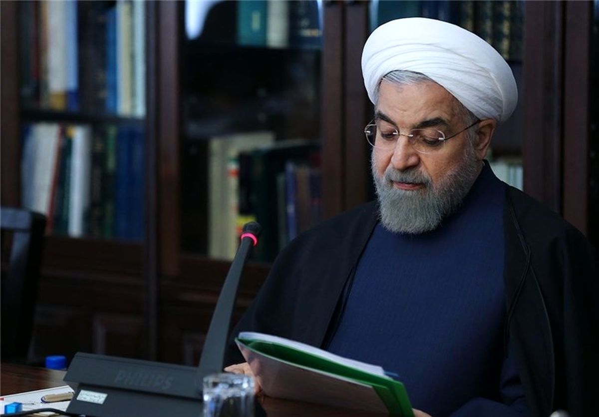 دستور روحانی برای برداشت از صندوق توسعه ملی جهت کمک به سیل‌زدگان