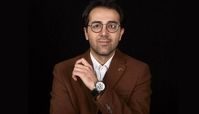 شاعر معروف در تلویزیون به همکاری با لس‌آنجلسی‌ها اعتراف کرد ! + ویدیو