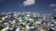 محاصره بشر توسط پلاستیک ها