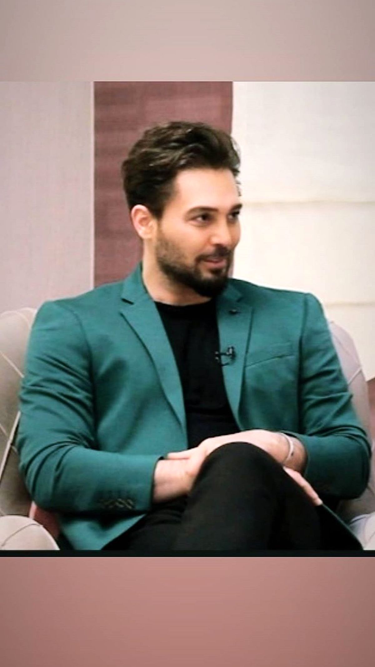 استایل رسمی و‌شیک دانیال عبادی + عکس