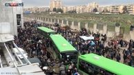 روند خروج افراد مسلح و خانواده‌هایشان از حومه «حمص» ادامه دارد
