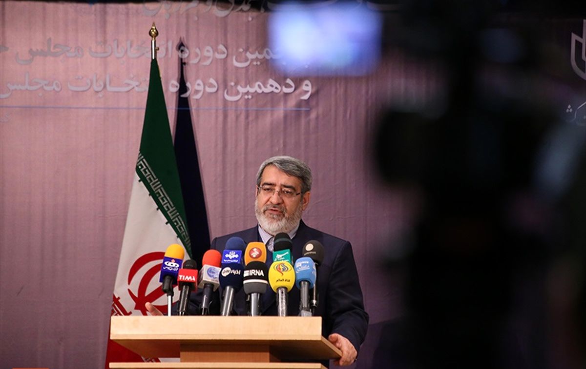 خوش رقصی برای فتنه در نهاد برگزار کننده انتخابات/ مجری انتخابات، حافظ امنیت یا مدافع جریان سیاسی خواص