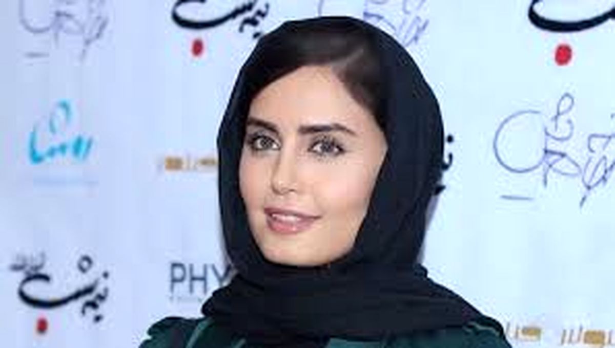 الناز شاکردوست در کنار خلیج همیشگی فارس /عکس