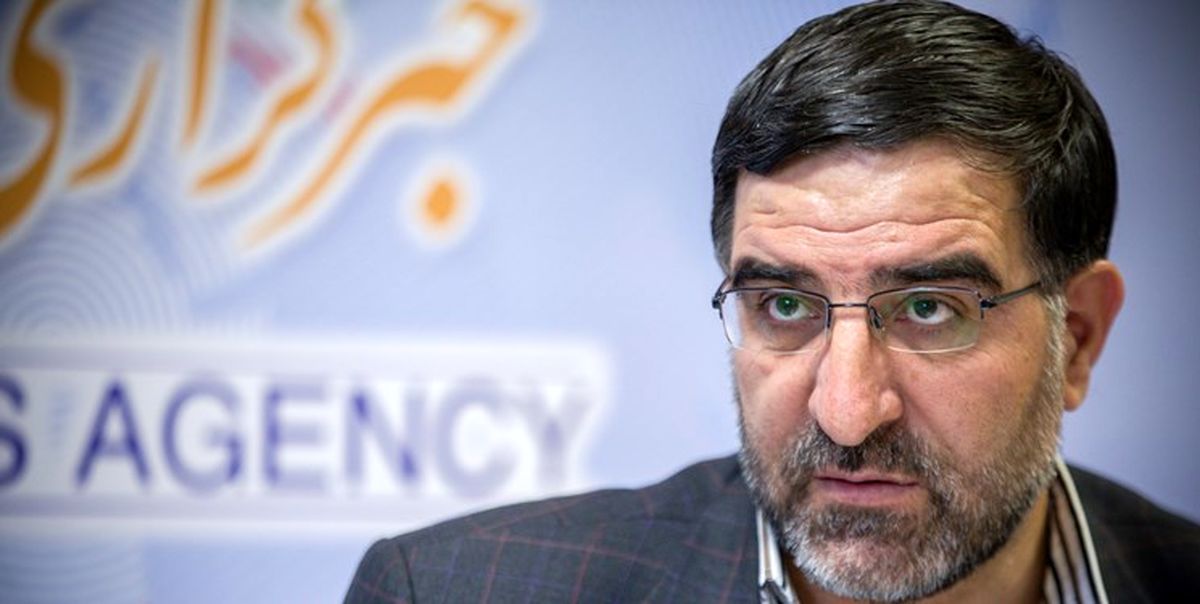 آخوندی به جای دخالت در کار دیگران به مشکل کامیونداران برسد