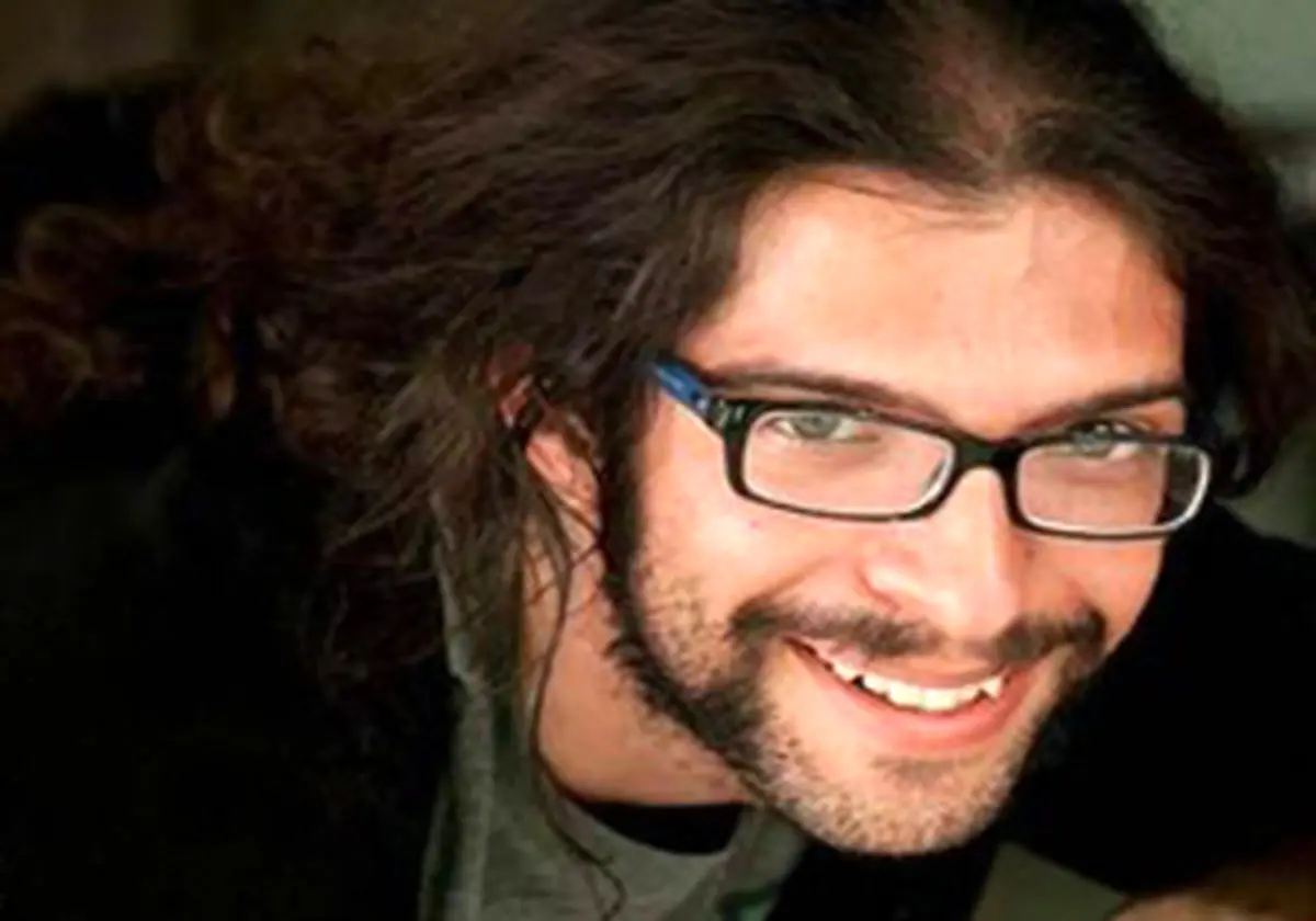 دو نمایش با حمایت رامبد جوان به روی صحنه می‌روند