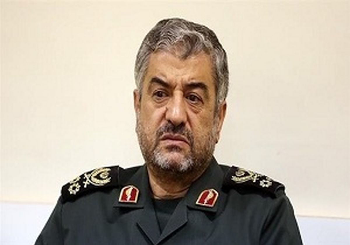 دلنوشته سرلشکر جعفری خطاب به روحانی