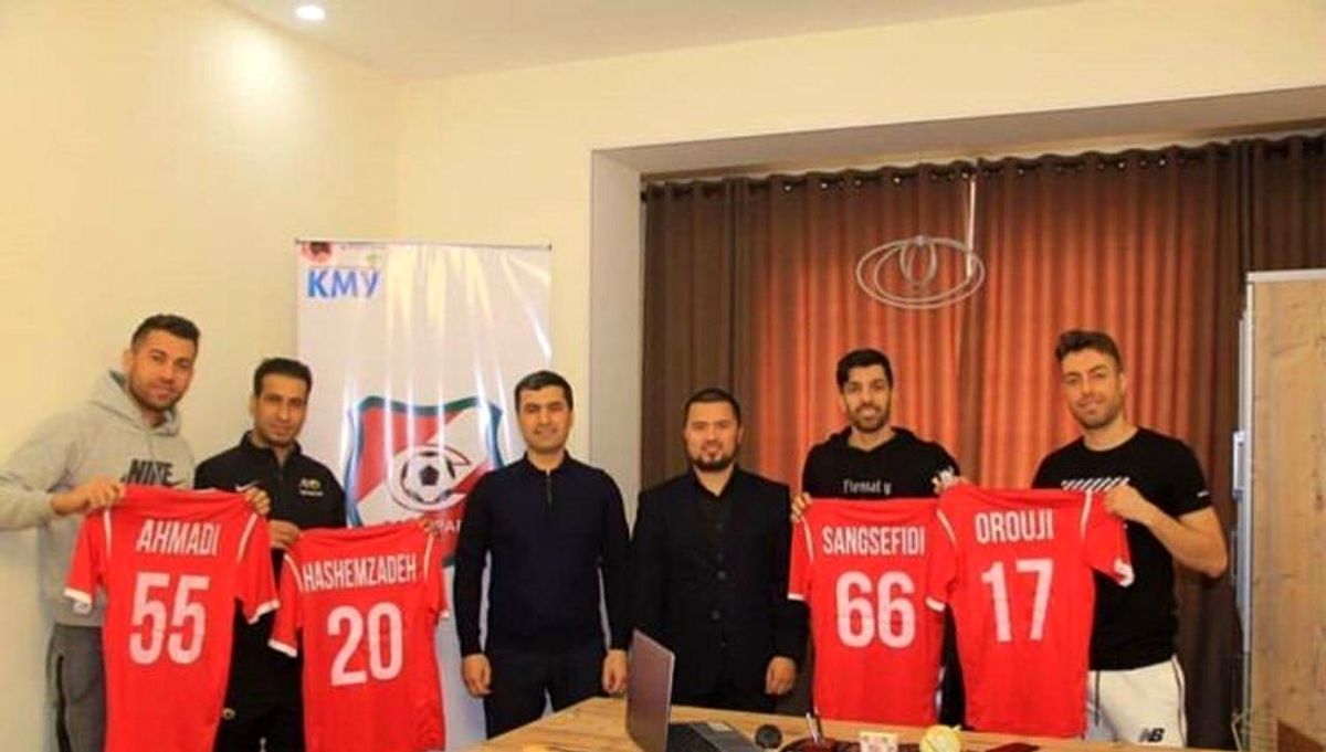 کوچ دسته‌جمعی بازیکنان مس سونگون به تاجیکستان