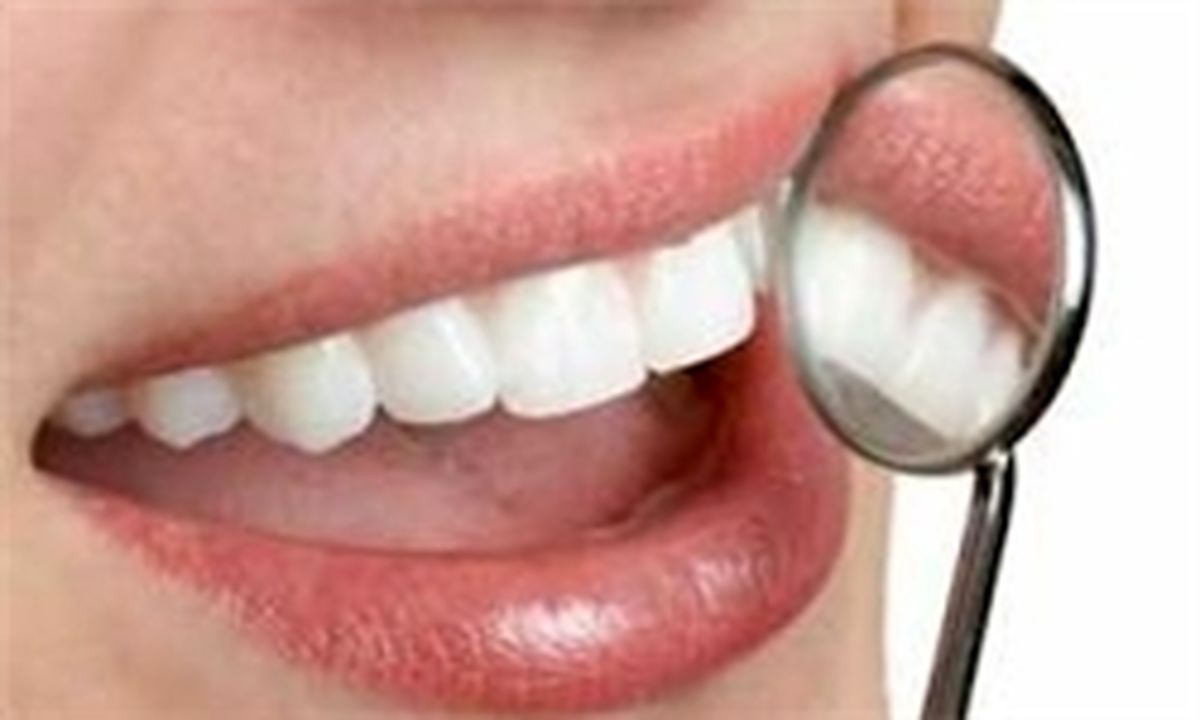 آدامس جویدن از خرابی دندان پیشگیری می‌کند