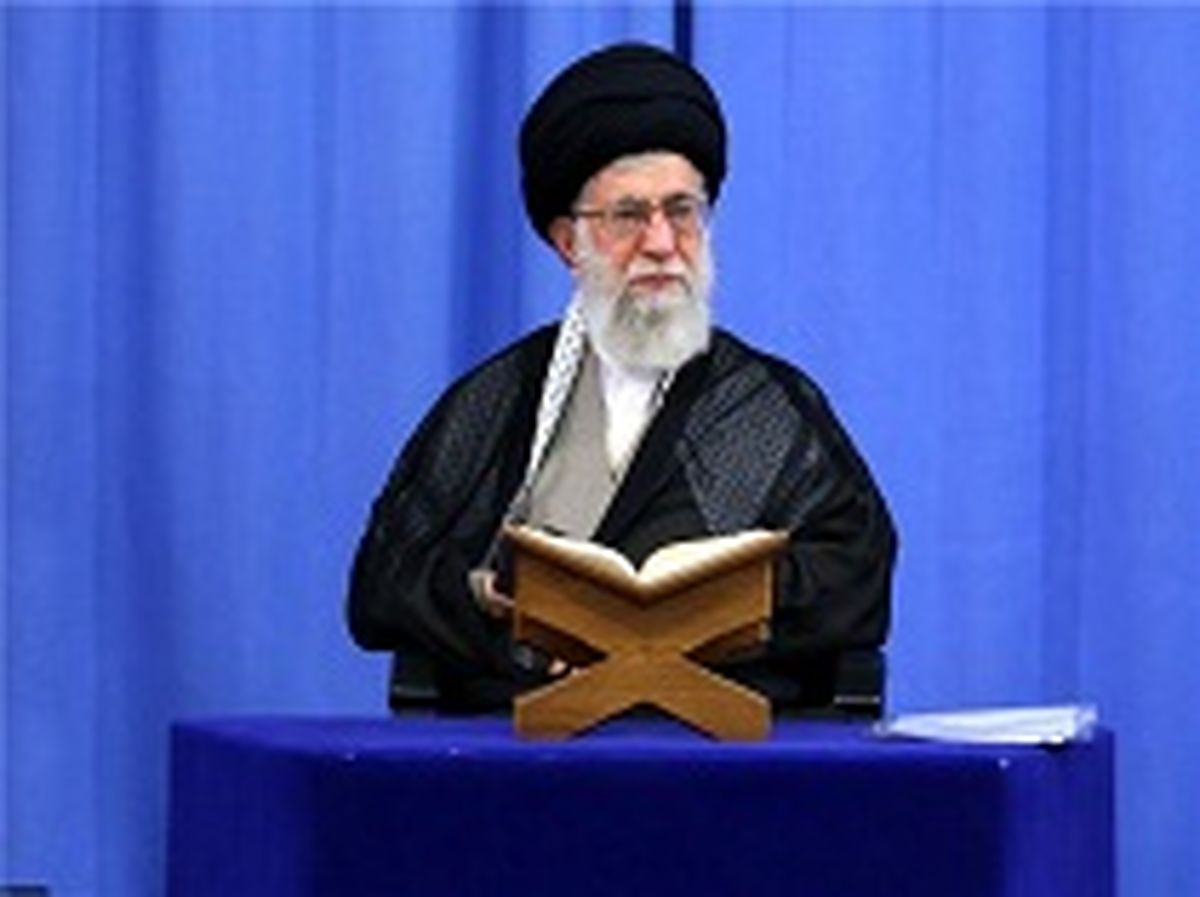 رهبر انقلاب: امروز دنیا در خلأ معنوی و فکری است