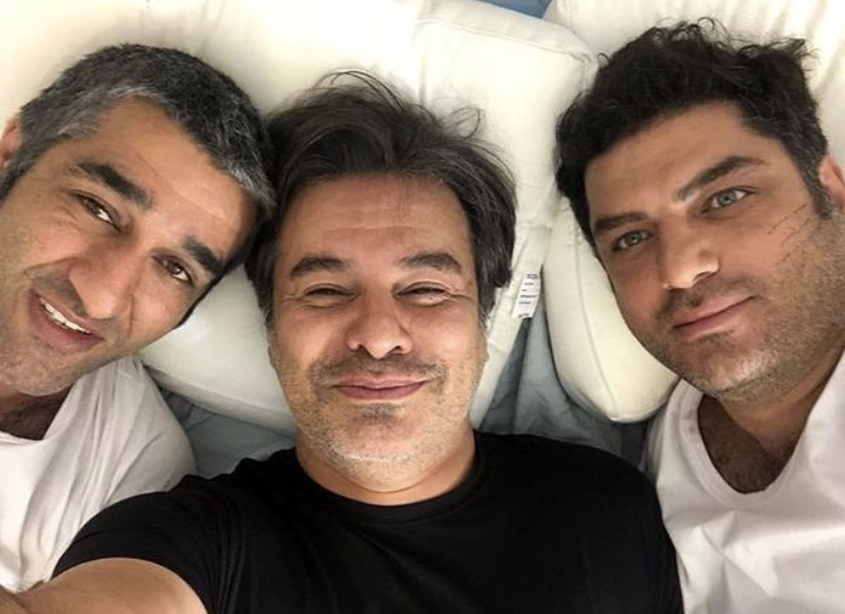 سه بازیگر مشهور در رختخواب + عکس