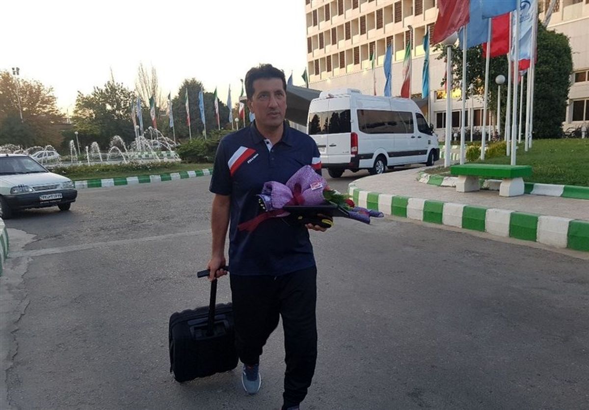 سرمربی پیشین تراکتورسازی ایران را ترک کرد