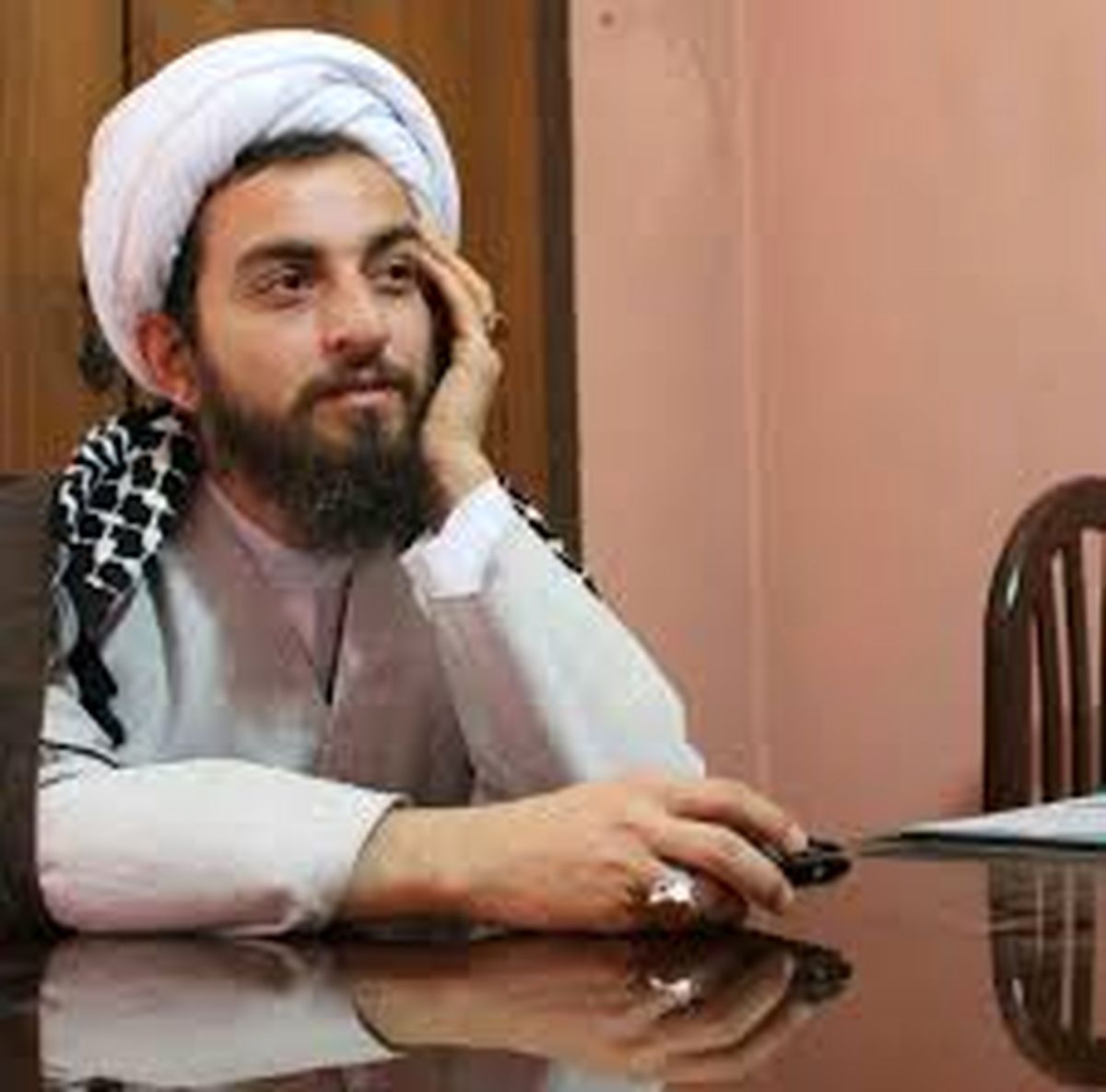پوشش عجیب یک‌ روحانی+فیلم