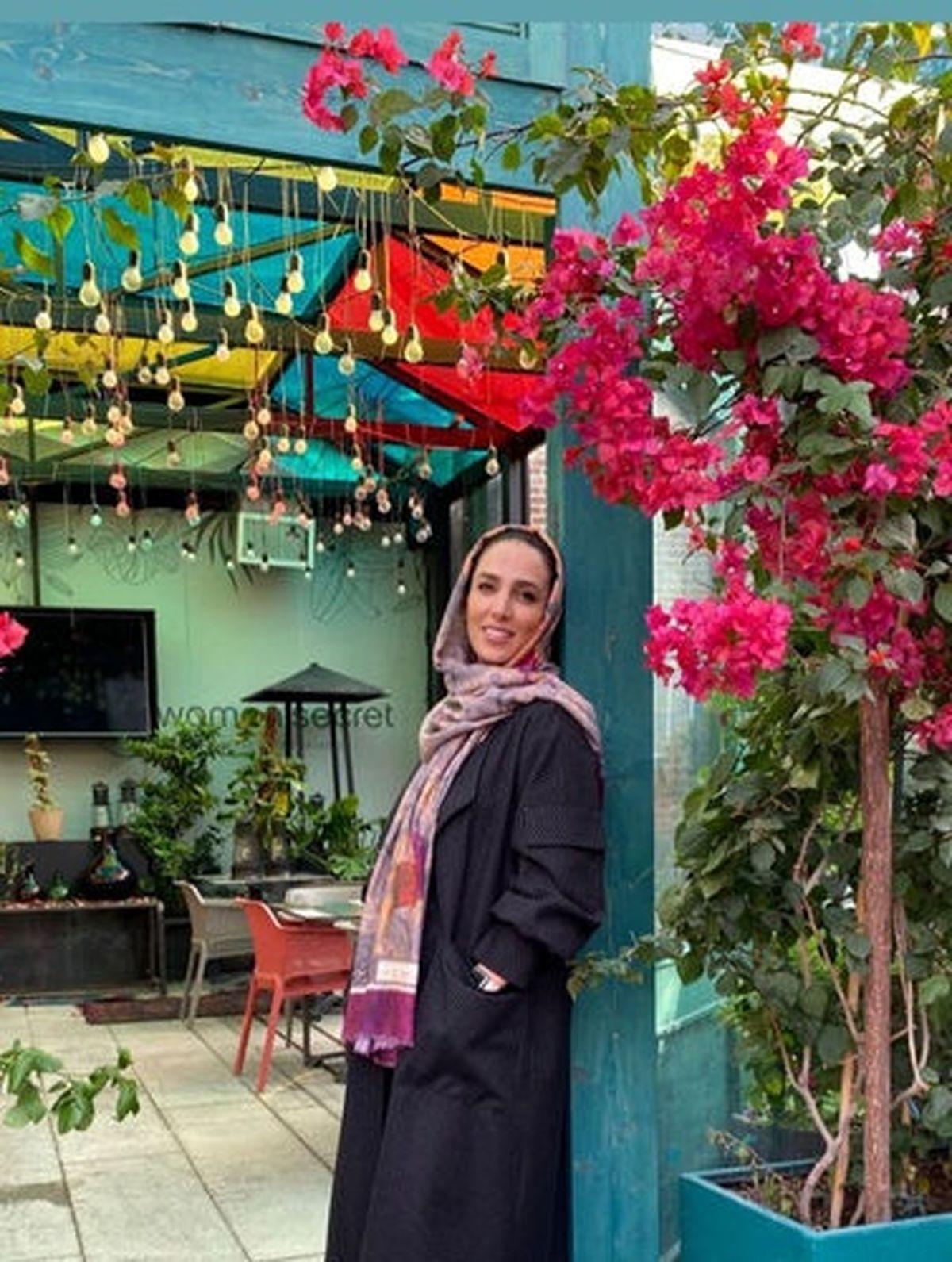  سوگل طهماسبی در رستورانی زیبا و خاص+عکس