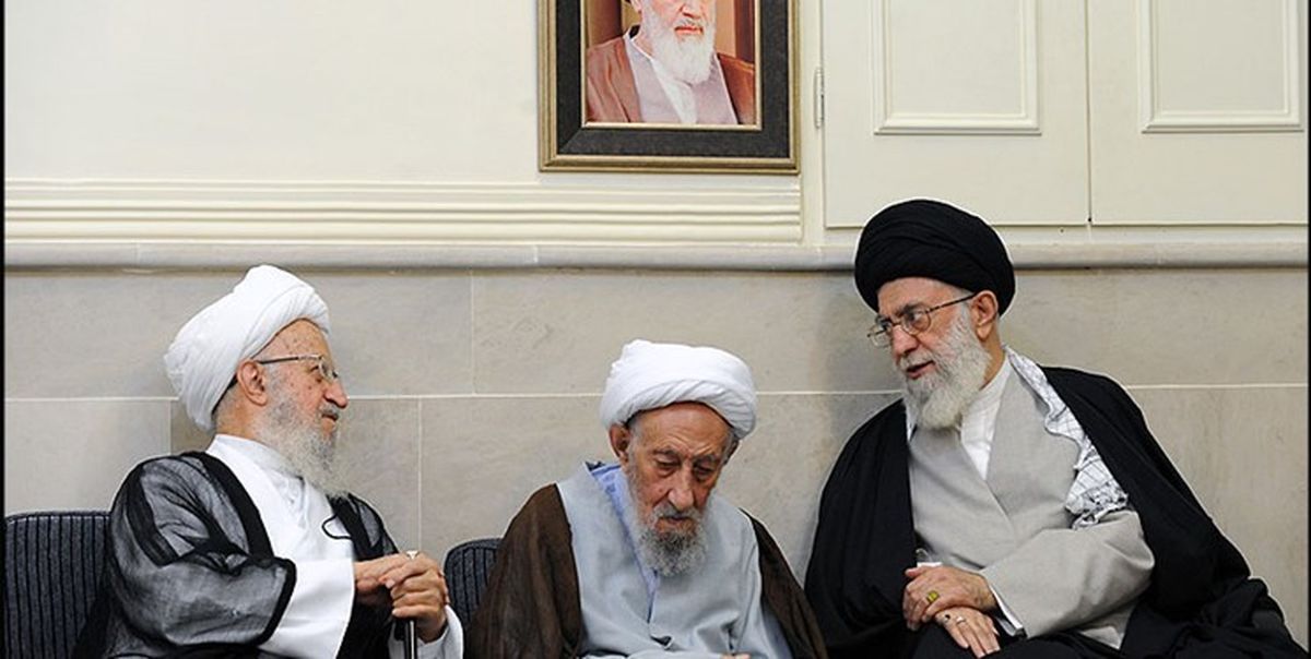نقل قول آیت‌الله مکارم شیرازی از رهبرمعظم انقلاب درمورد لایحه مبارزه با تامین مالی تروریسم