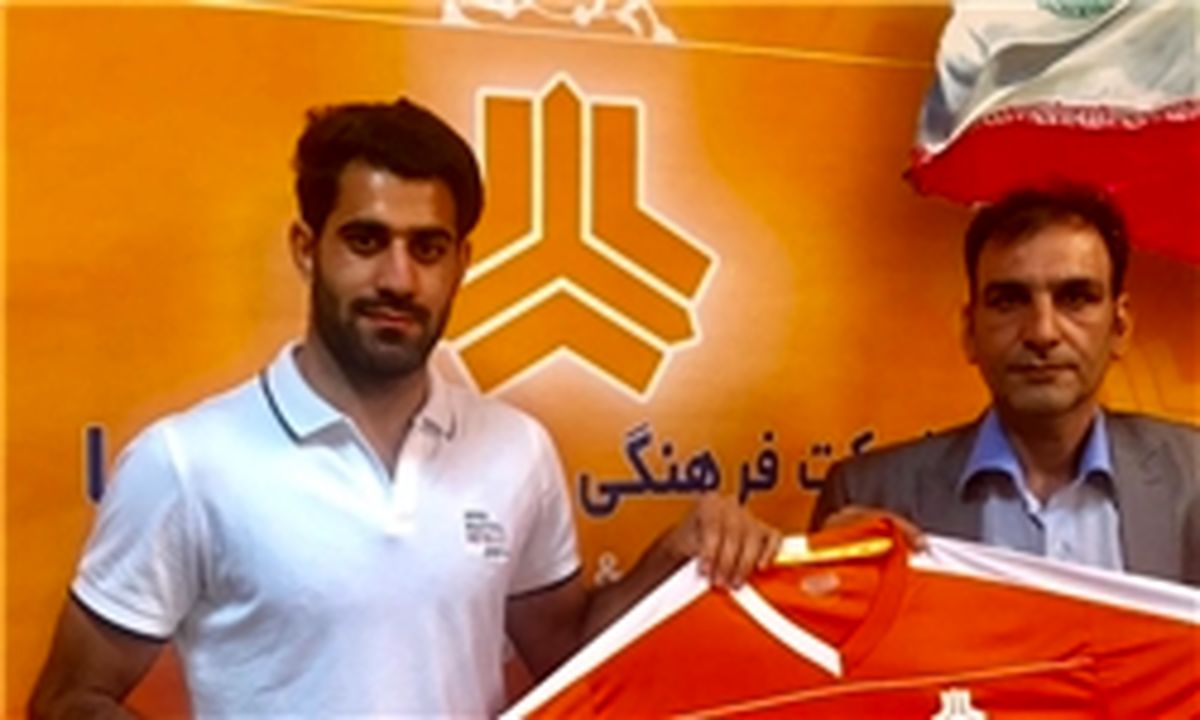 کنعانی‌زادگان: در یک سال گذشته کسی از استقلال با من تماس نگرفت