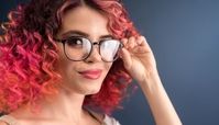 استفاده از گچ مو با چند ترفند حرفه ای ؛ راز ماندگاری بیشتر رنگ گچ روی مو