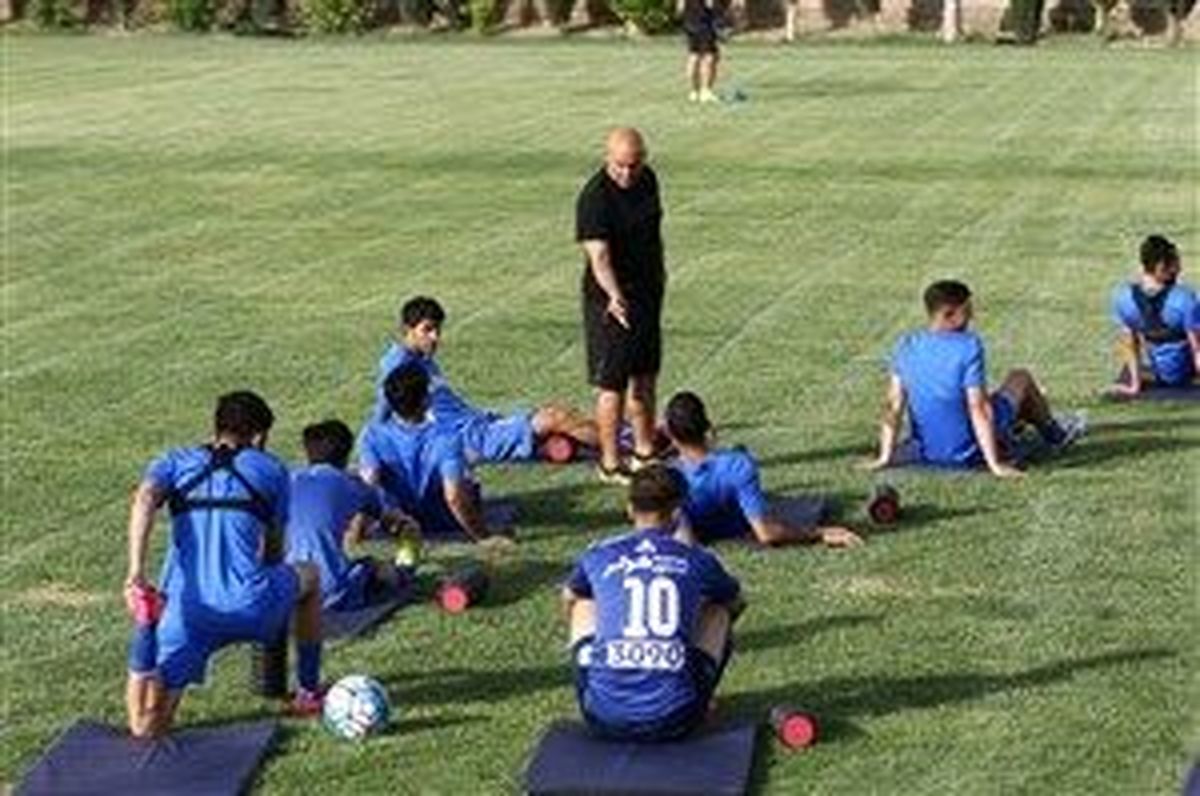 استقلال و ادعای قهرمانی؟