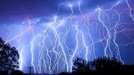 صاعقه 15 نفر را  زخمی کرد