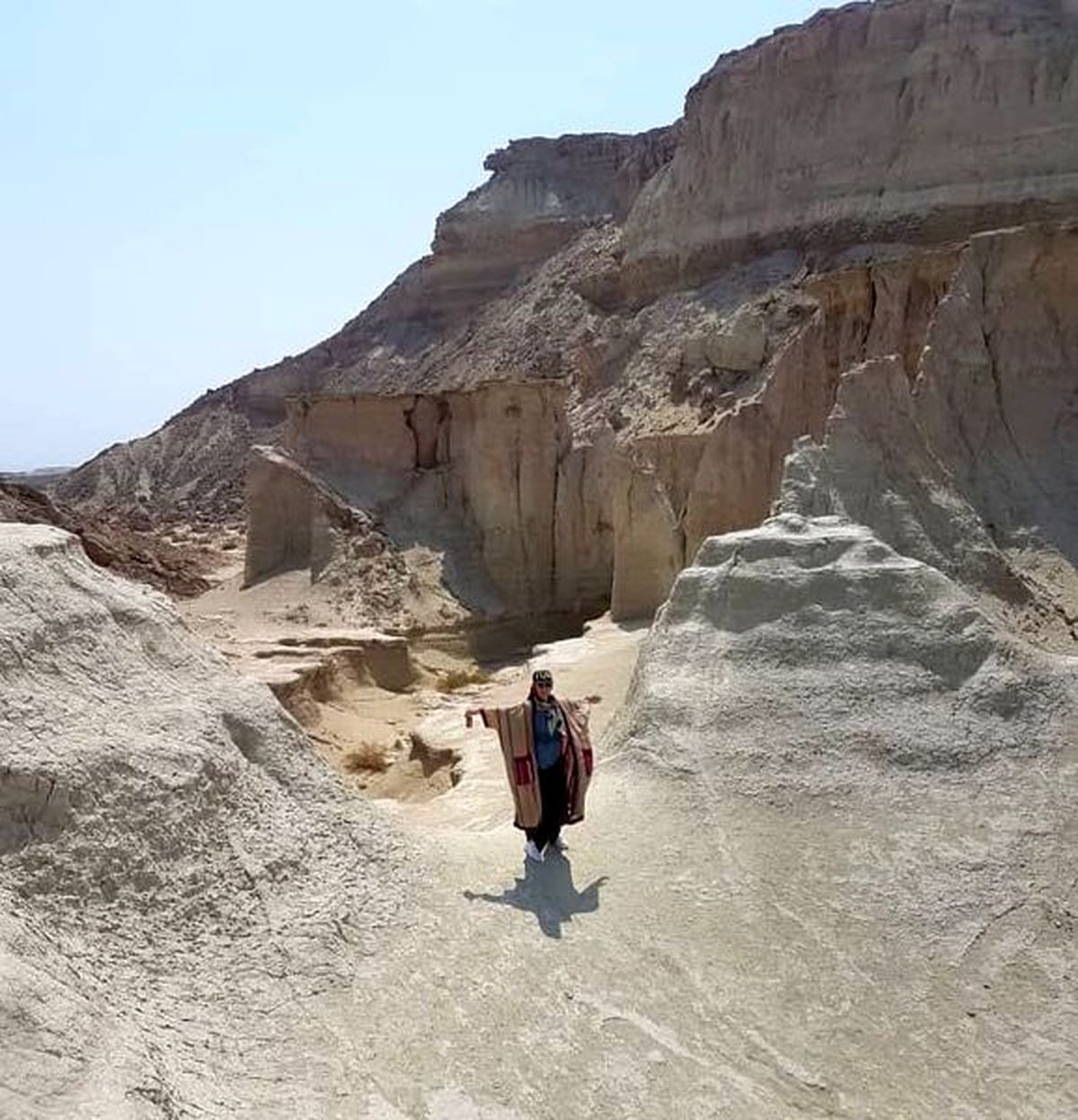 کوهپیمایی بازیگر ویلای من مهران مدیری + عکس