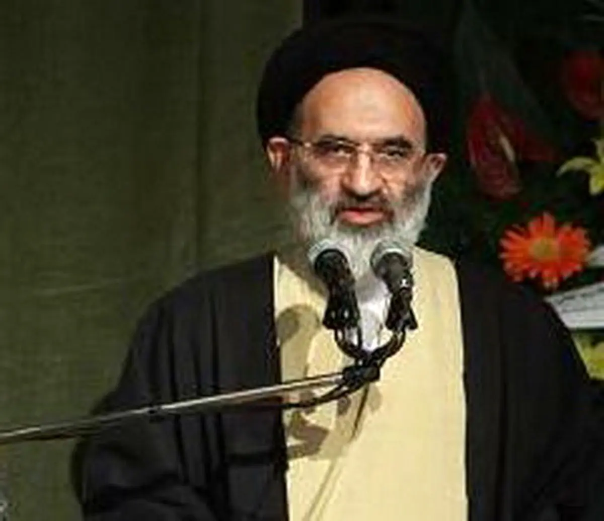 تقوی:انقلاب اسلامى از ١٥ خرداد ١٣٤٢ آغاز شد/نباید به مستکبران امید بست