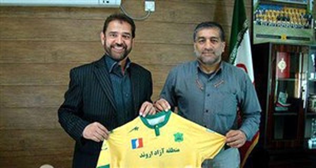 پاسخ فیروز کریمی به انتقادات