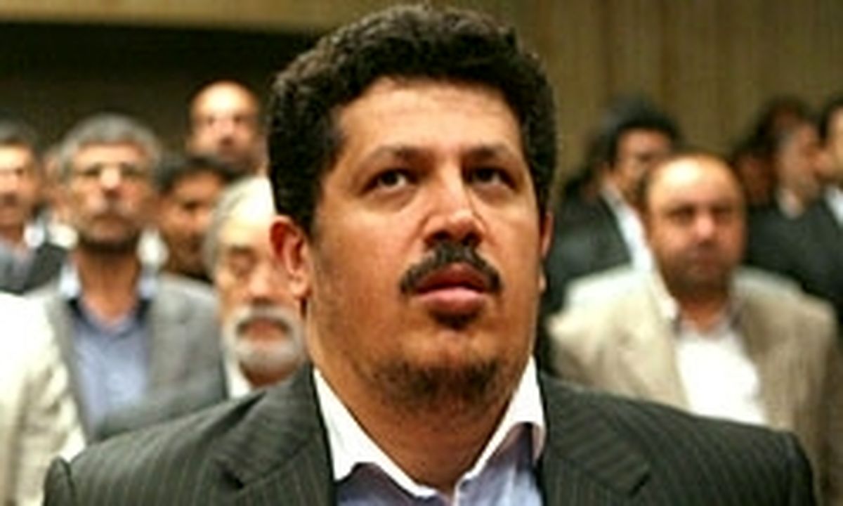 متهم فتنه۸۸ هم به نمایشگاه کتاب آمد