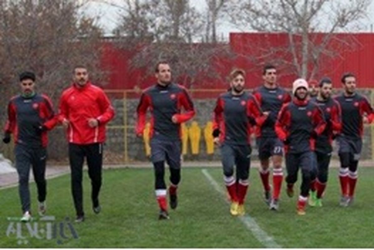 پیروزی پرسپولیس در روز بازگشت پیام صادقیان
