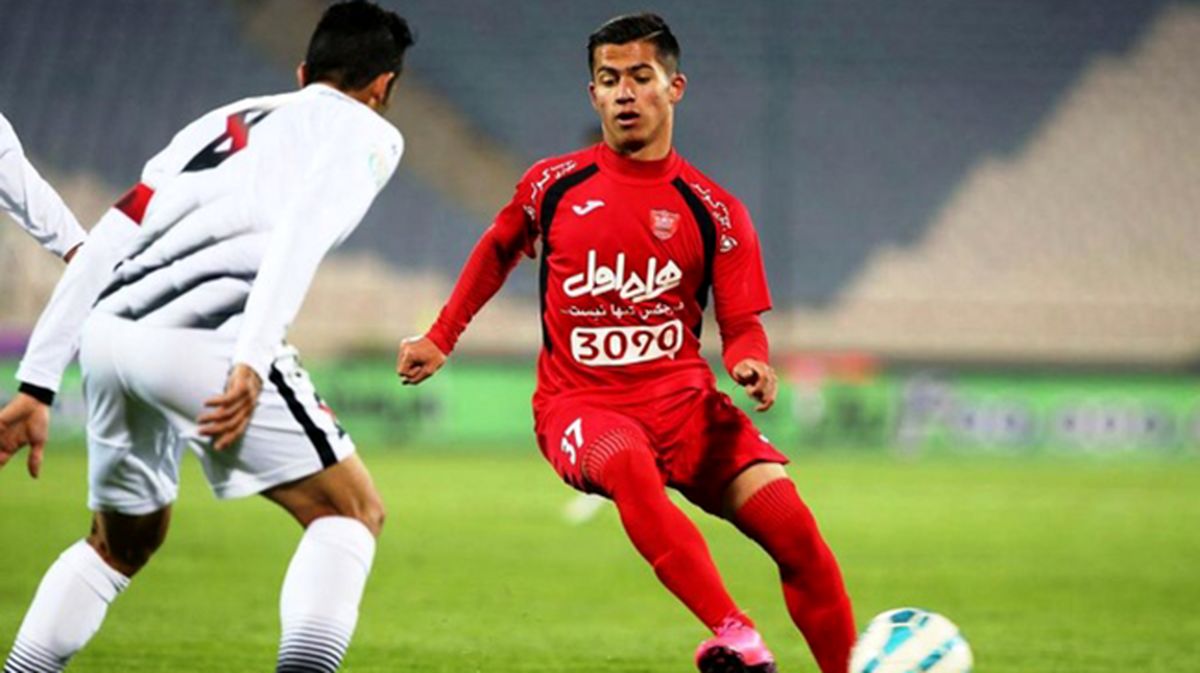 جادوگر به دنبال مورچه اتمی پرسپولیس
