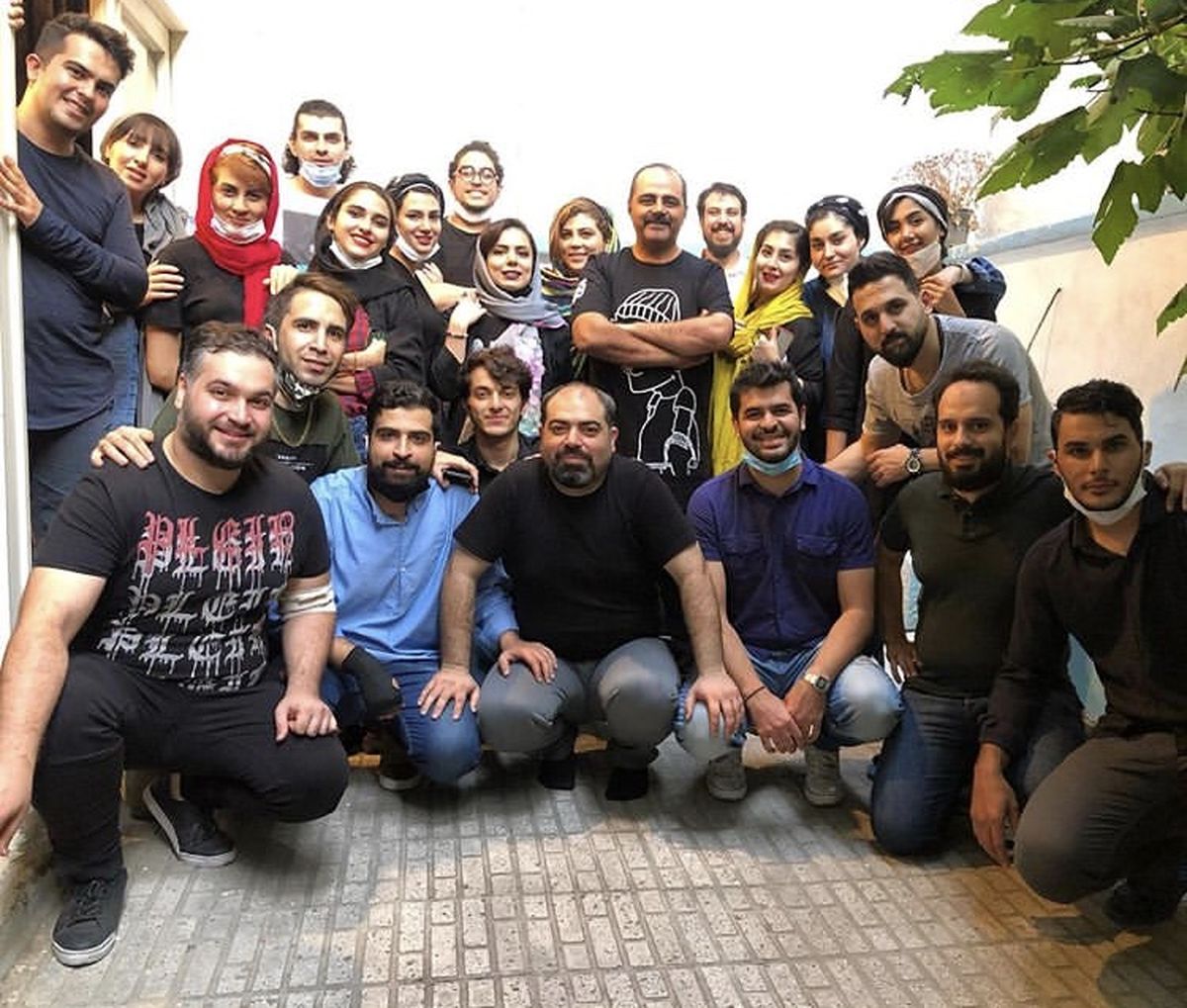 رضا مولایی و‌ شاگردانش + عکس