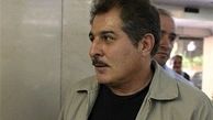 پروین تنها است!