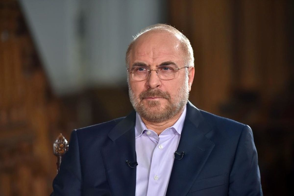 قالیباف : آمریکا هیچگاه باما کنار نمی‌آید / برسر اهداف انقلاب معامله نمی‌کنیم