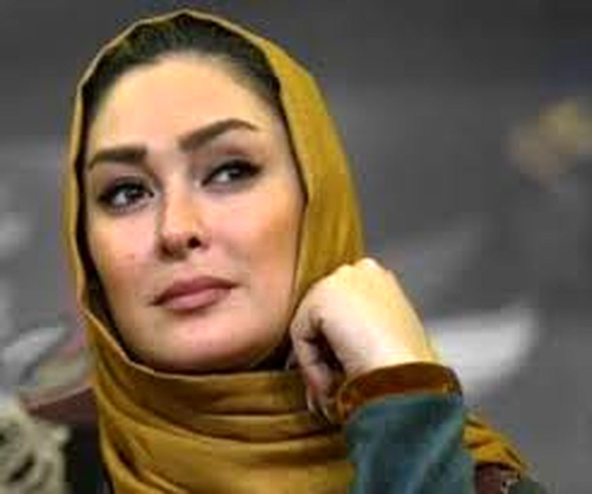 الهام حمیدی در لباس عروس