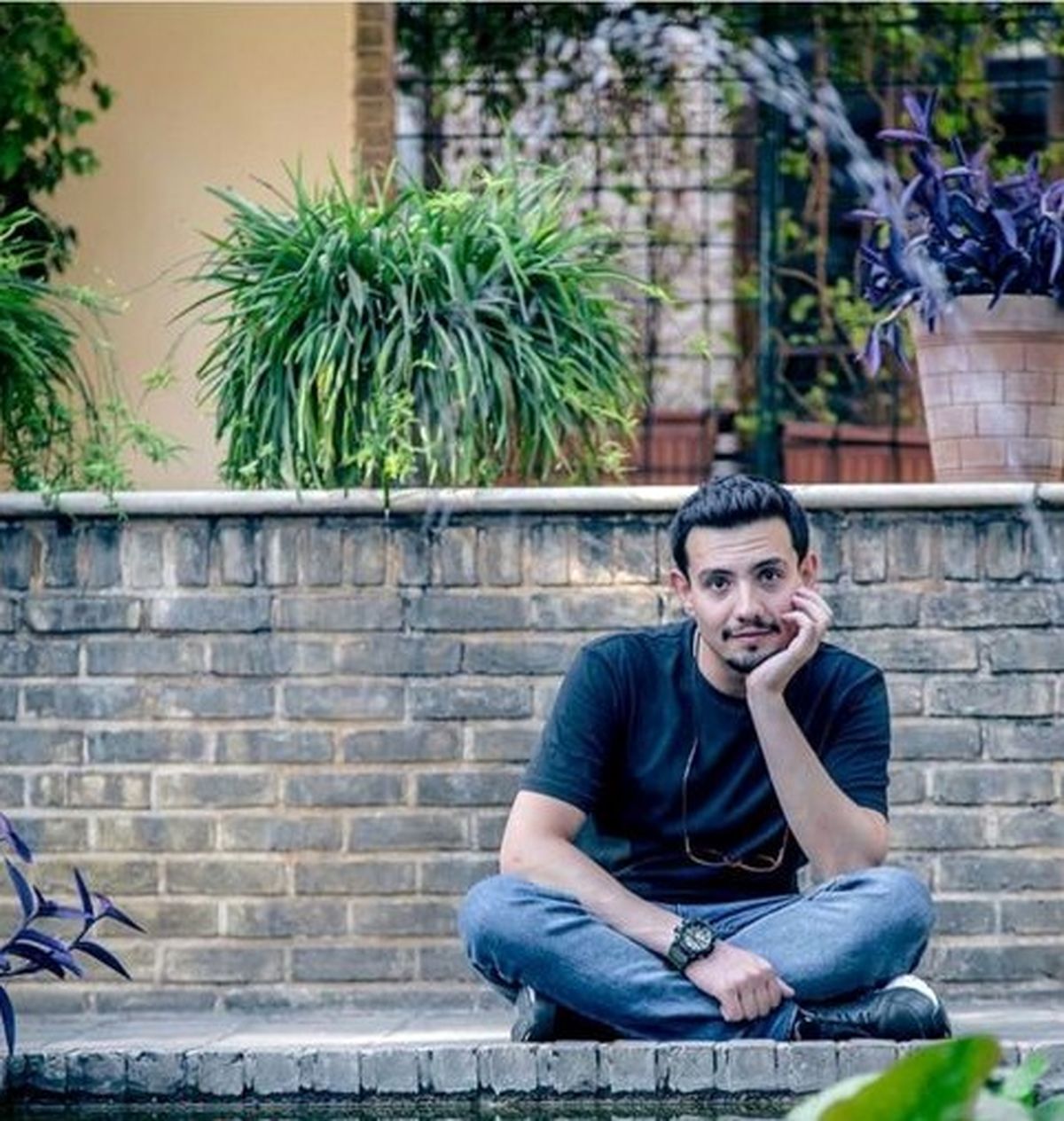 بازیگر شاگرد اول فوق لیسانسه ها در خانه سبز و زیبایش+عکس