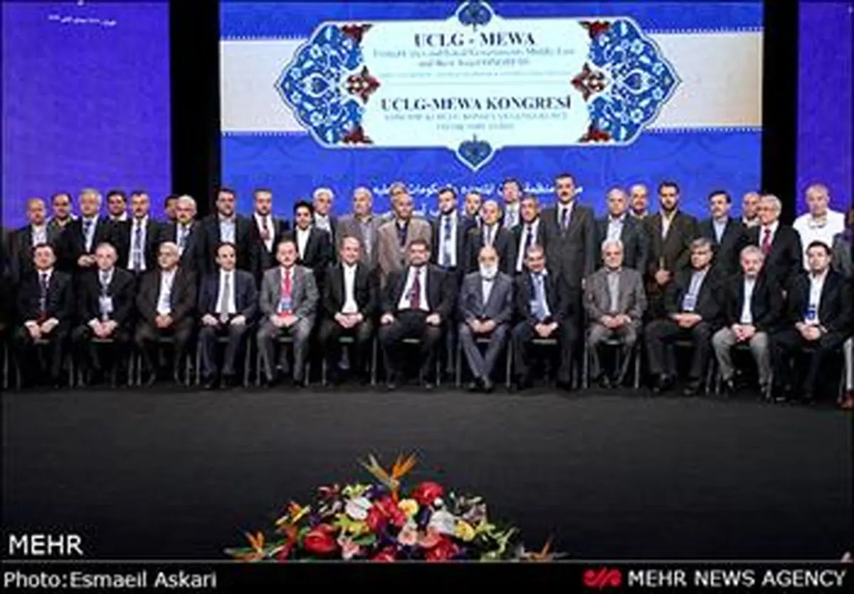حضور هدیه تهرانی در انتخابات شوراها