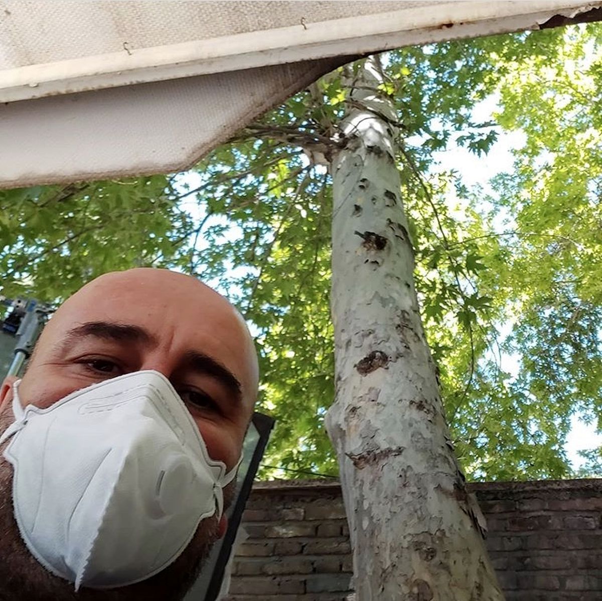 روزهای پرخطر کرونایی برای مهران احمدی + عکس