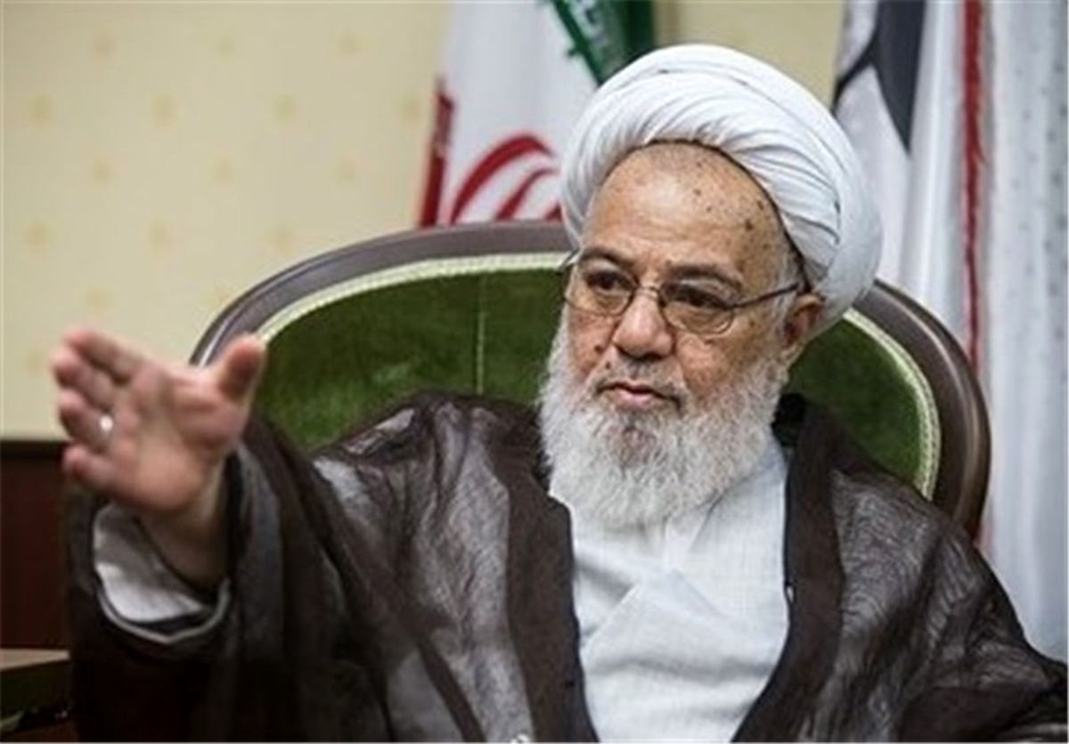 عذری از دولت بابت "حقوق‌های نجومی" پذیرفته نیست