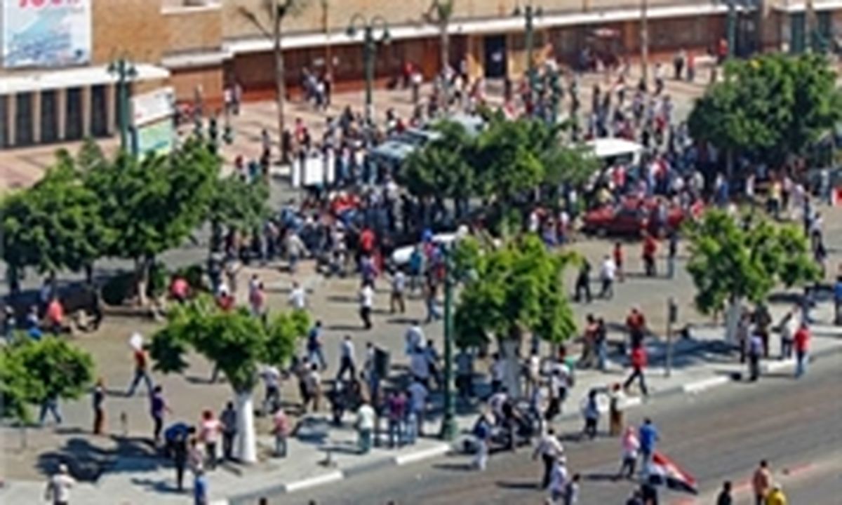 درگیری شدید بین مخالفان و موافقان مرسی
