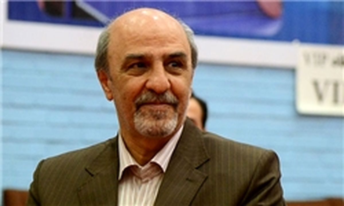 مخالفت وزیر ورزش با استعفای محمد رشیدی