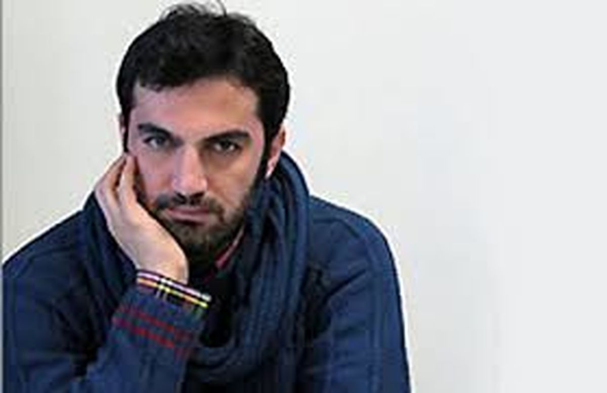 عکس قدیمی آقای بازیگر از دبستان محل تحصیلش