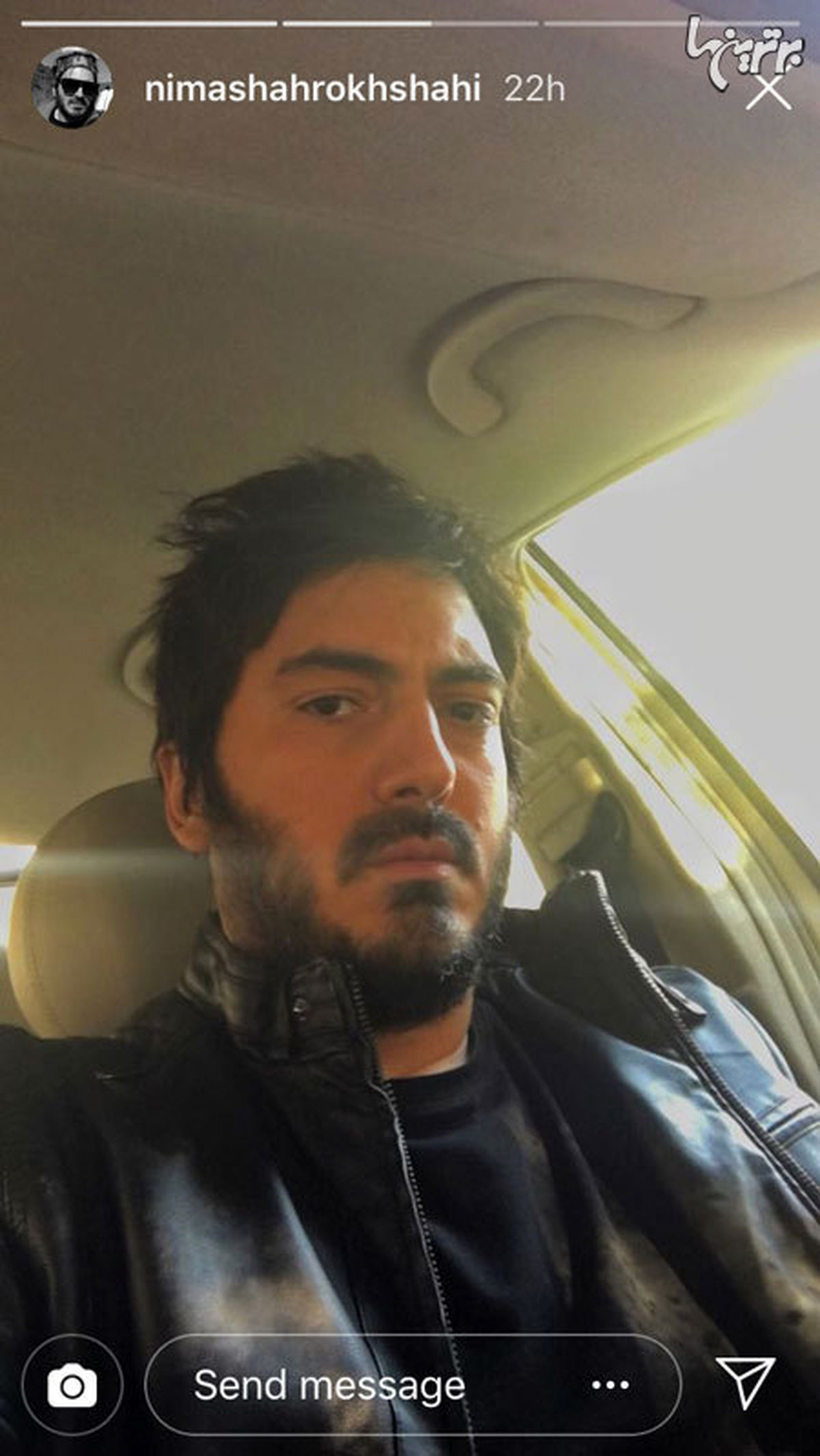 نیما شاهرخ شاهی در ماشین شخصی اش + عکس