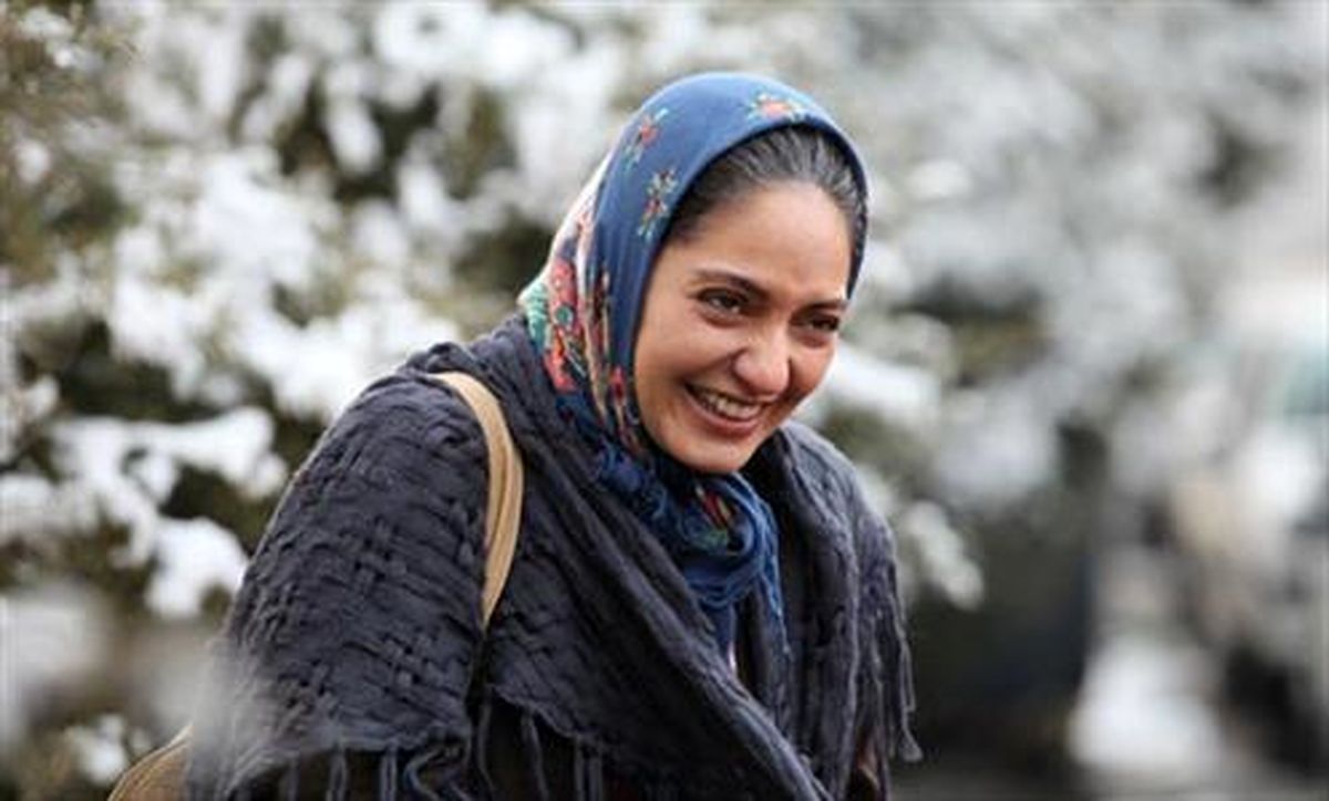 شادی بازیگر زن مشهور در خیابانهای تهران+تصاویر