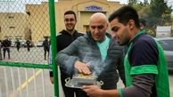 رونمایی از ذوب آهنِ منصوریان با دو غایب