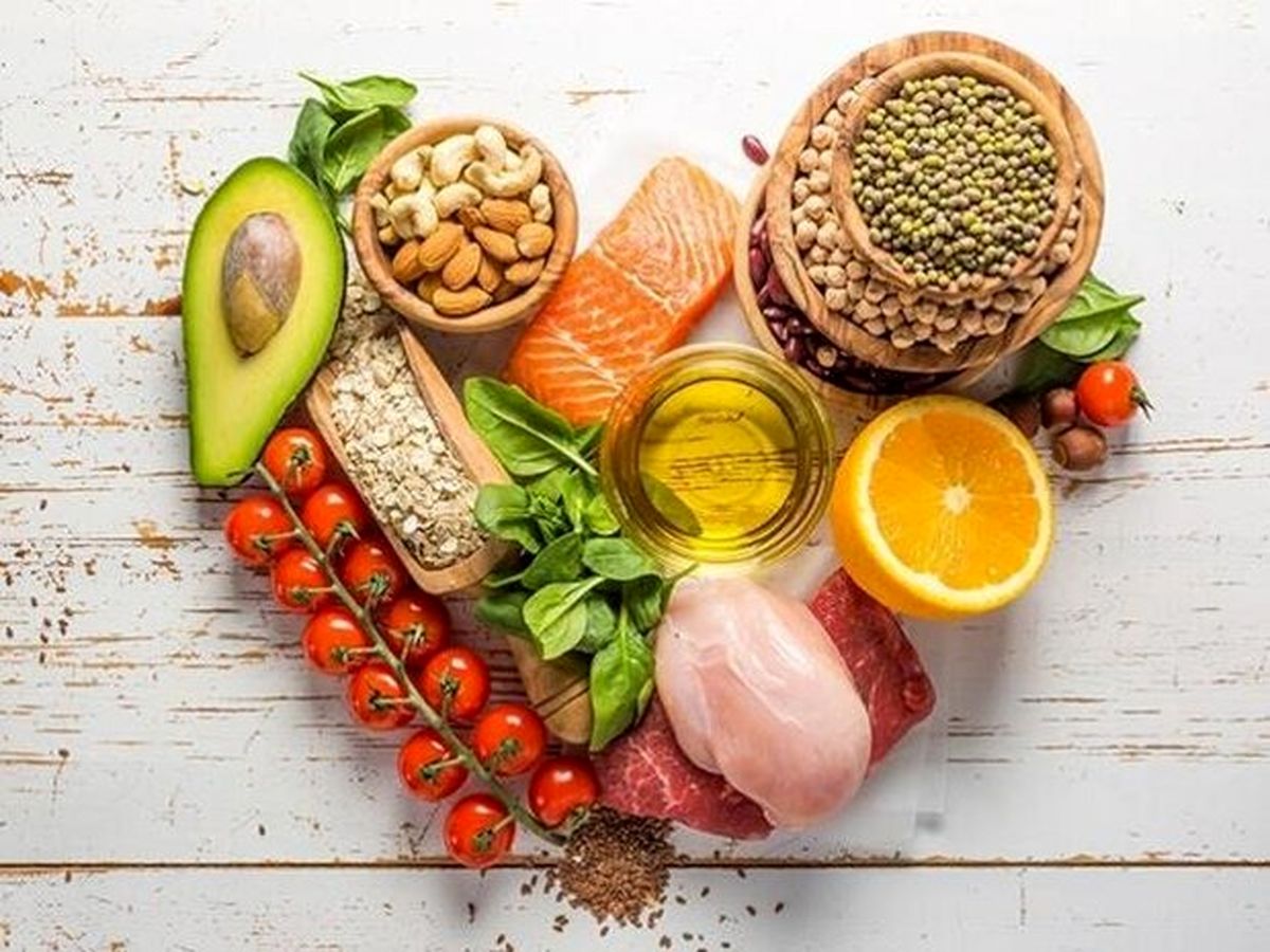 تغذیه قبل و بعد از تزریق واکسن کرونا