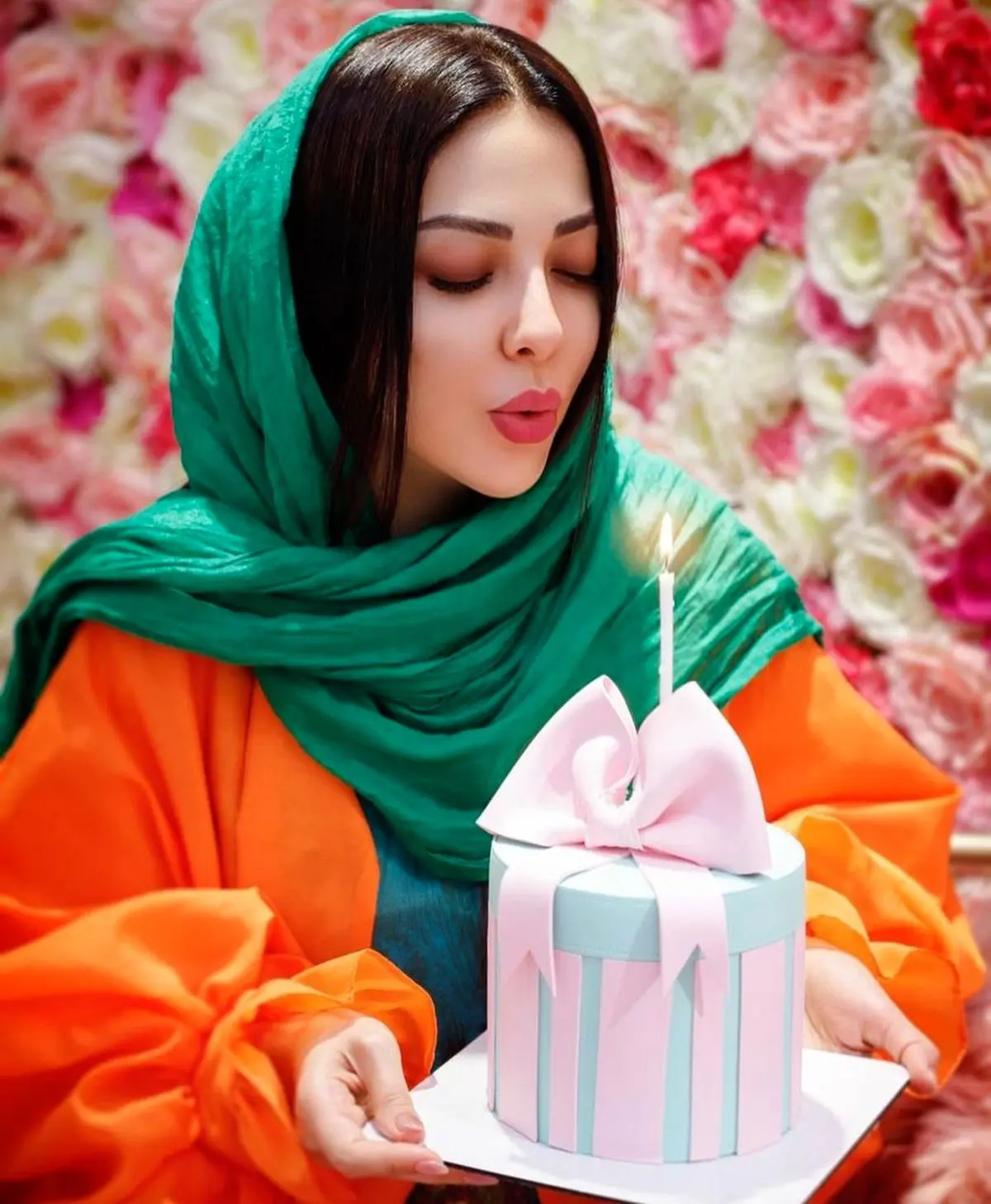 استایل خاص لیلا اوتادی در جشن تولدش!