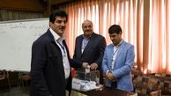 چه کسی جانشین خادم می‌شود؟ 